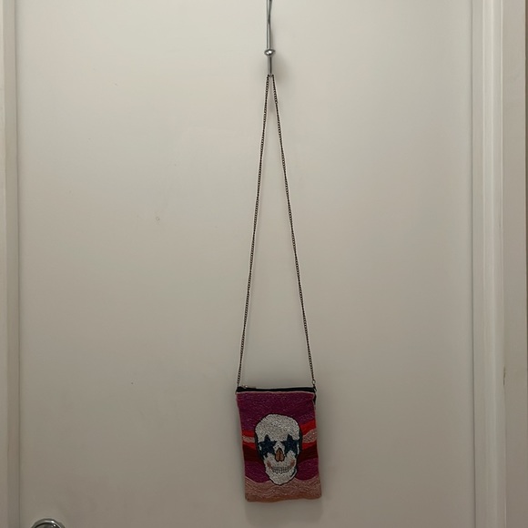 Beaded Skeleton Purse on chain strap - Picture 3 of 6